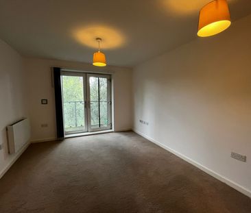 1 Bed Flat, Spinner House, M5 - Photo 1