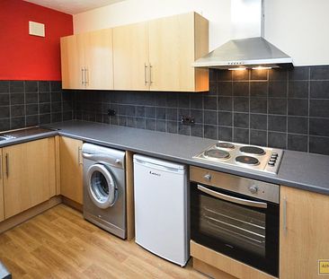 Room to rent, Redearth Road, Darwen - Photo 6