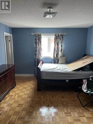 55 RICHGROVE DRIVE - Photo 1