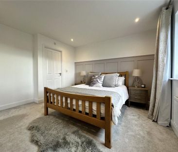 4 bedroom detached house to rent - Photo 5