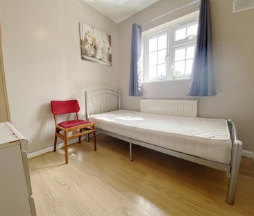 House share to rent - Photo 1
