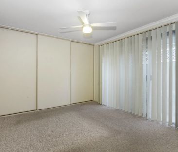 Light Filled Two Bedroom Homette in Popular Morphett Vale - Photo 2