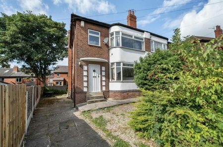 4 Bed - 25 Ash Crescent, Headingley, Leeds - LS6 3LE - Professional - Photo 4