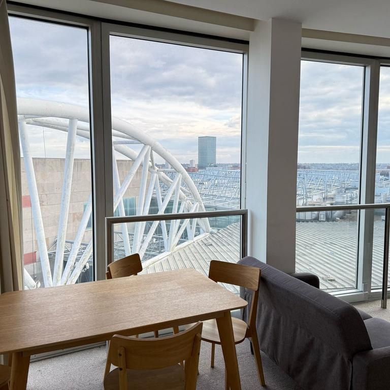 Studio to rent - Photo 1