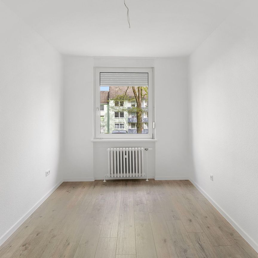 Erstbezug nach Sanierung! helle 3-Zimmerwohnung mit Balkon - Foto 1