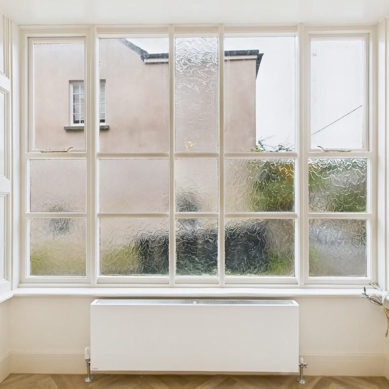 2 bedroom ground floor flat to rent - Photo 1