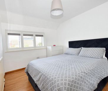 3 bedroom property to rent - Photo 4