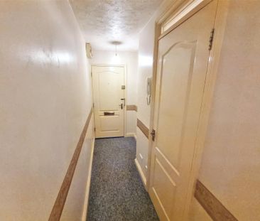 1 Bedroom Flat to Rent in Hadleigh House, Rectory Road, Rushden, No... - Photo 4