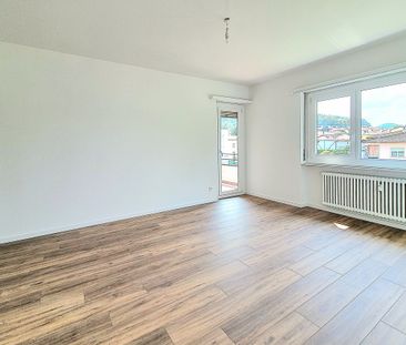 Novazzano 4,5 rooms with parking - Photo 6