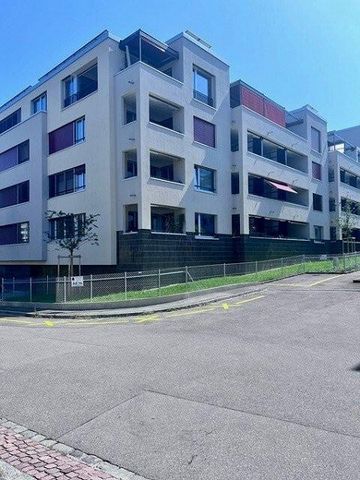 Moderne 4.5 Zimmer Neubauwohnung - Photo 3