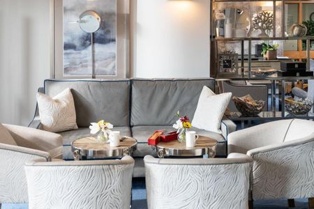 1 bedroom retirement property to rent - Photo 4