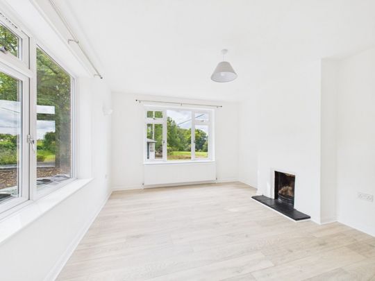 Wycombe Road, Prestwood, Great Missenden,HP16 - Photo 1