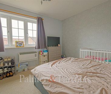 2 bedroom terraced house to rent - Photo 4