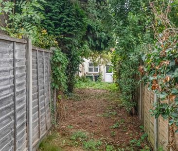 2 bedroom terraced house to rent - Photo 6