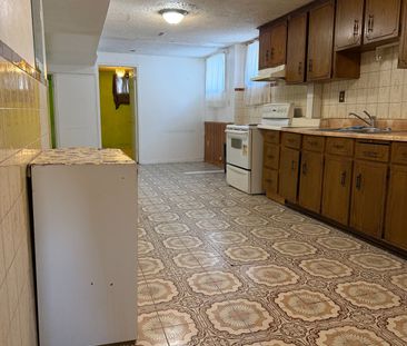 For Lease - 7242 Sills Road, Mississauga, Ontario - Photo 5