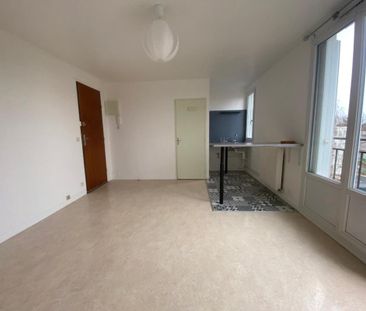 Location Appartement 1 pièce 24m² TOURS 37100 - Photo 3