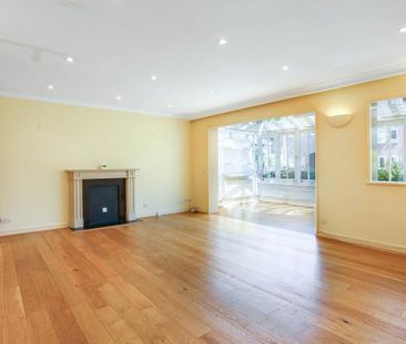 5 bedroom townhouse to rent - Photo 2