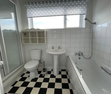 Priestley Road - Photo 6