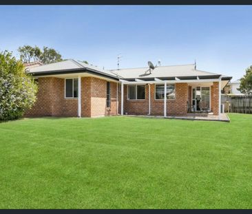 Comfort, Charm & a Spacious Backyard Retreat – The Perfect Family R... - Photo 5