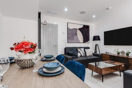 6 bedroom house to rent - Photo 4