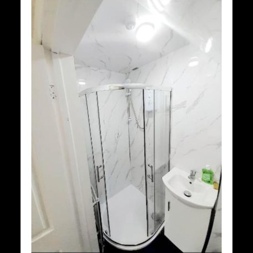 Room in a Shared House, Erith Road, LE2 - Photo 2