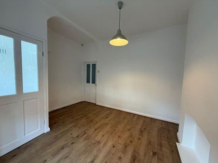 2 bedroom terraced house to rent - Photo 2