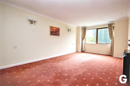 1 bedroom retirement property to rent - Photo 3