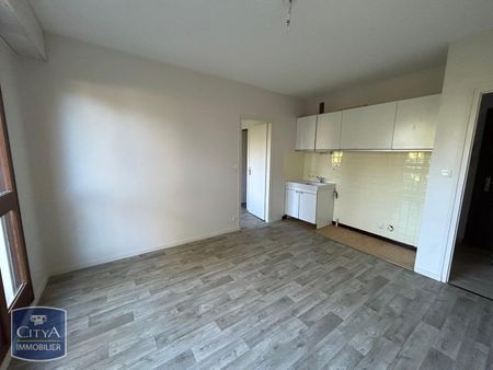 Location Appartement 2 pièces 33m² JACOB BELLECOMBETTE 73000 - Photo 4