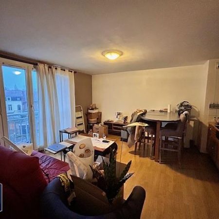 Location Appartement 2 pièces 34m² LILLE 59000 - Photo 3