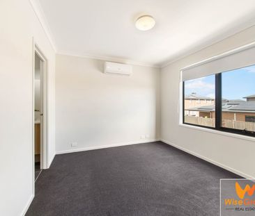 STUNNING FOUR BEDROOM PROPERTY FOR RENT - Photo 5