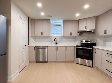 For Lease - 79 Sweet Water Crescent Unit# Basement, Richmond Hill, Ontario - Photo 3