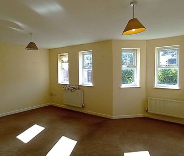 Monyhull Hall Road, Kings Norton, Birmingham - Photo 1