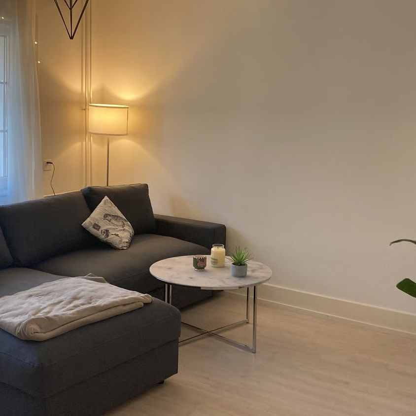 2 Zimmer, 57 m², 4. Stock - Photo 1