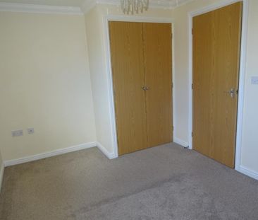 Clos Y Cudyll Coch, Bridgend, CF31 5FW - Photo 4