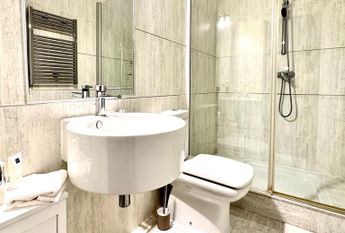 Villa for rent with 4 bedrooms and 3 bathrooms with stunning views