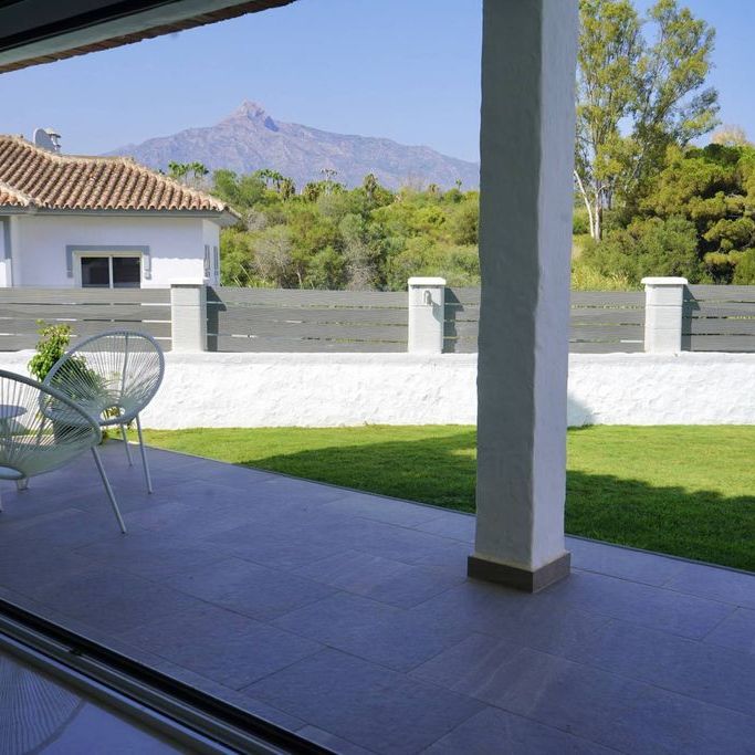 Luxury Villa for rent in Nueva Andalucia, Spain - Photo 1