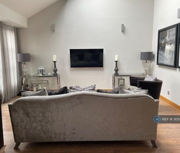2 bedroom penthouse to rent - Photo 2