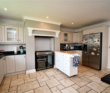 Gayton Parkway, Gayton, Wirral, CH60 3SY - Photo 4