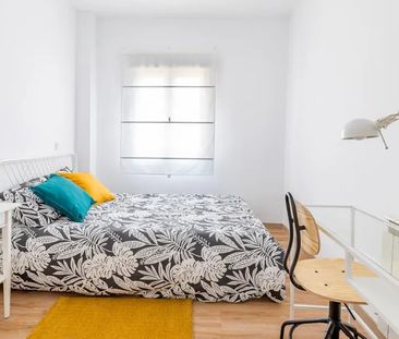 Calle de las Matas, Madrid, Community of Madrid 28039 - Photo 3