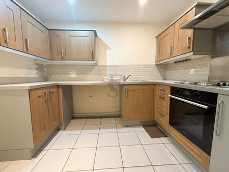 2 bedroom apartment to rent - Photo 4