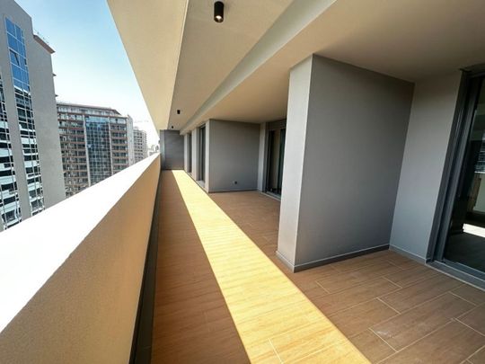 2 room luxury Flat for rent in Oeiras, Lisbon - Photo 1