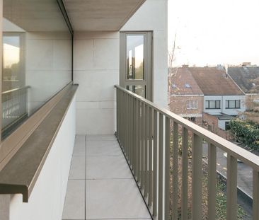 Kwalitatief gerenoveerd appartement in het centrum van Sint-Niklaas - Foto 3