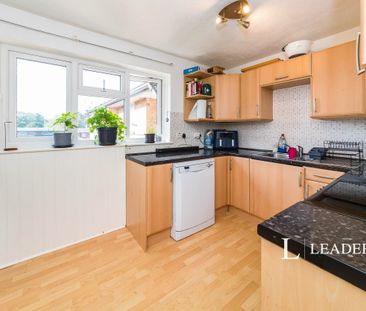 2 bedroom apartment to rent Birch House, Newlands Crescent, East Gr... - Photo 6