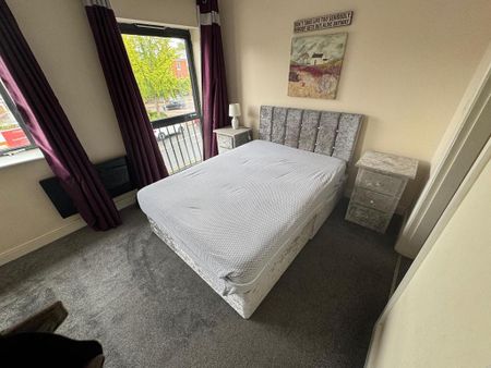 2 bedroom apartment to rent - Photo 5