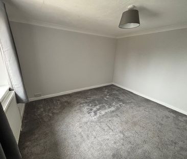 2 bedroom cottage to rent - Photo 2