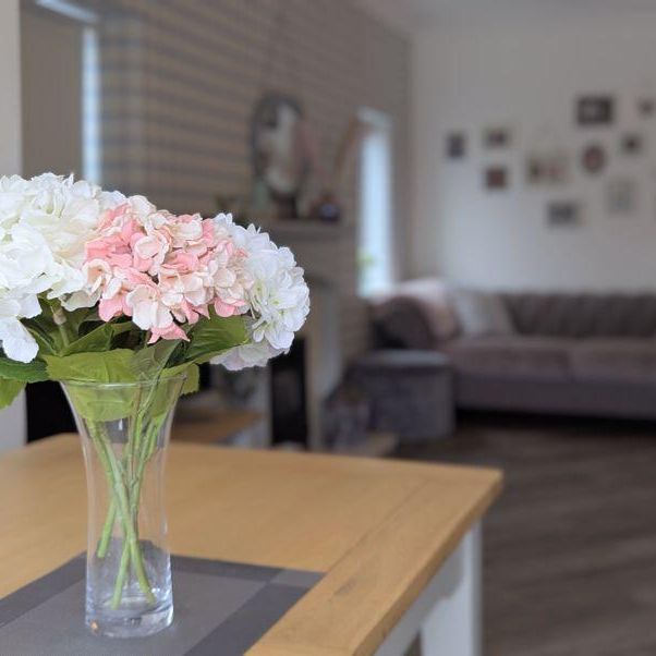 4 bedroom detached house to rent - Photo 1