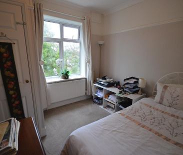 2 bedroom flat to rent - Photo 6
