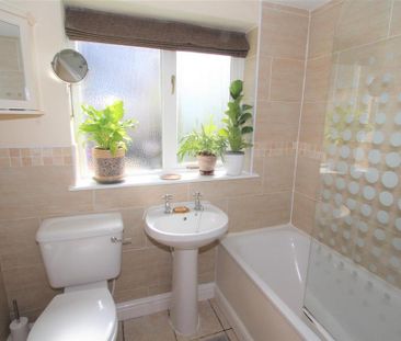 2 bedroom cottage to rent - Photo 4