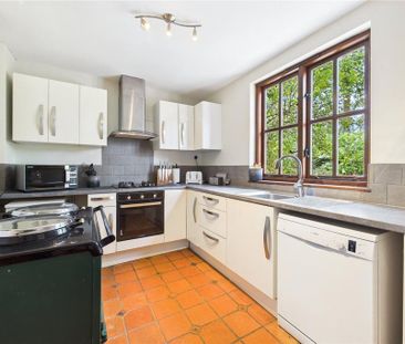 2 bedroom house to rent - Photo 1