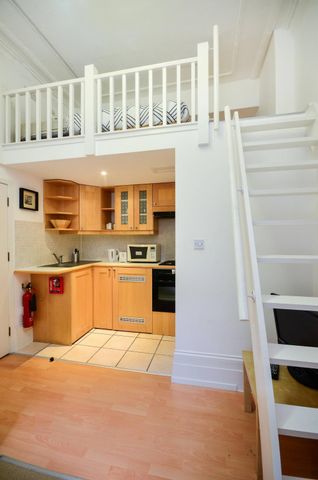 Flat 02 Claverton Street, Pimlico SW1V 3AX - Photo 4
